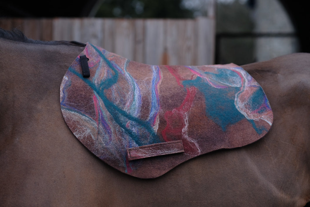 The Mono saddle pad