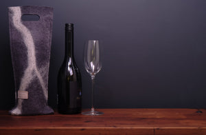 free flowing white Cheviot - wine wallet