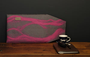 free flowing magenta pink - MacBook